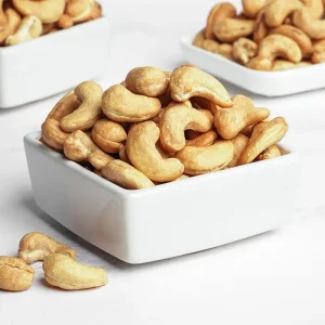 CASHEWS