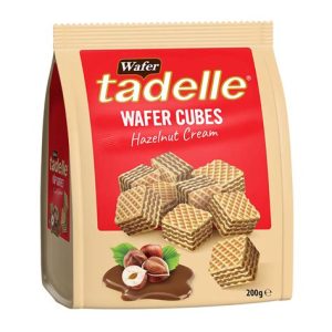 Cube Wafer With Hazelnut