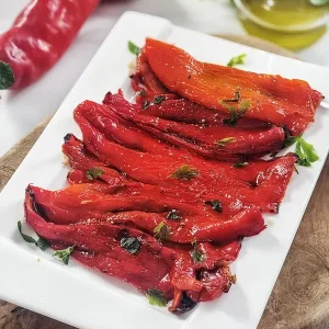 ROASTED  RED PEPPERS 680GR