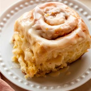 SWEET ROLL